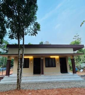Cosy Stays, 2 Adjacent Apartments in Irinjalakuda - 7