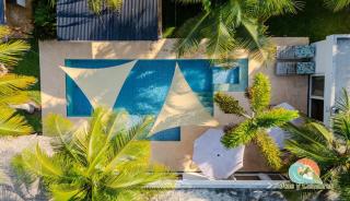 Villa Los Delfines 1 - 0