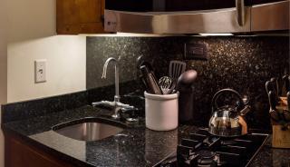 1116 Lodge At Spruce Peak Ski In Ski In Ski Out King Studio By Stowe Mountain Rentals - 3