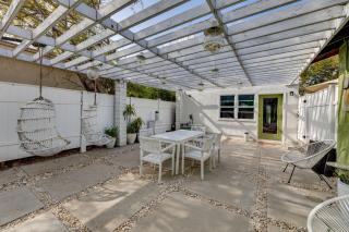 3 Mi to Old Pasadena Cozy Couples Studio with Pool - 7