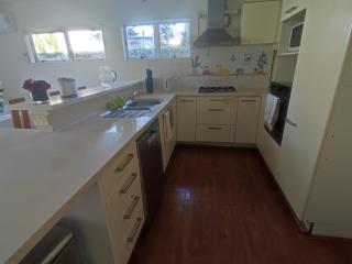 Epsom House close to CBD - 8