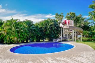 Luxury | Private Pool | King Beds | Sleeps 8 - 3