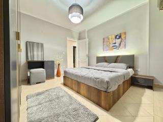 Bright 3BR Nasr City Stay Balcony and BBQ - El Cairo - 4