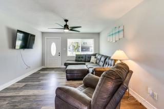 Poolside Retreat 2 Mi to Dtwn Cape Coral - 7