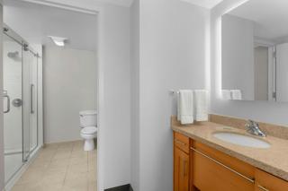 Residence Inn by Marriott San Antonio Six Flags at The RIM - 2