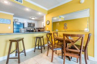 Island Sunrise 162 by Youngs Suncoast - Gulf Shores - 4