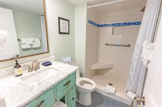 New,Direct Oceanfront at Amazing Bluewater Resort! - 6