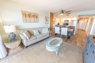 New,Direct Oceanfront at Amazing Bluewater Resort! - 1