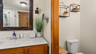 147 Studio Spruce Peak Lodge at Stowe Mt Resort Sleeps 4 - 1