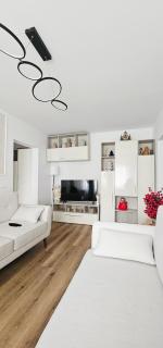 Kult by Ambassador - 6