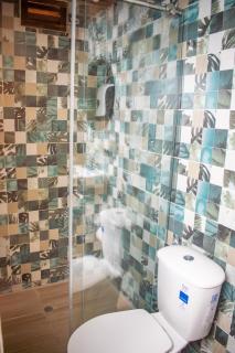 Castle Beach Hostel - 4