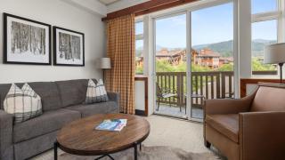 319 Lodge At Spruce Peak Ski In Ski In Ski Out King Studio By Stowe Mountain Rentals - 6