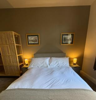 The Black Horse Inn - 1