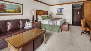 332 Lodge At Spruce Peak Ski In Ski In Ski Out King Studio By Stowe Mountain Rentals - 0