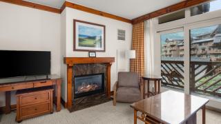 332 Lodge At Spruce Peak Ski In Ski In Ski Out King Studio By Stowe Mountain Rentals - 2