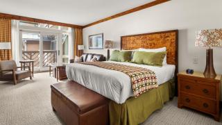 332 Lodge At Spruce Peak Ski In Ski In Ski Out King Studio By Stowe Mountain Rentals - 9