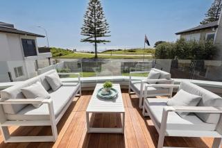 Beachside Blue - Stunning ocean views - 9