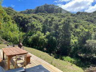 Off-Grid Tiny-House Escape - Manu Waiata - 5