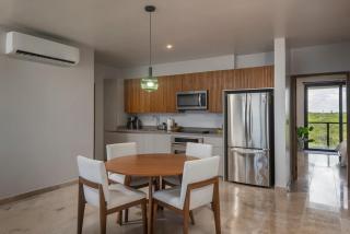 Beachfront 2BR Condo, Private Pool & Tankah Bay - 4