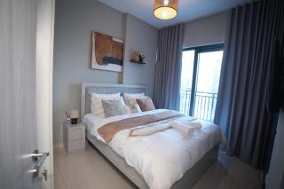 Joyful Journeys Downtown And Burj View Residence Business Bay One-Bedroom Apartment - 4