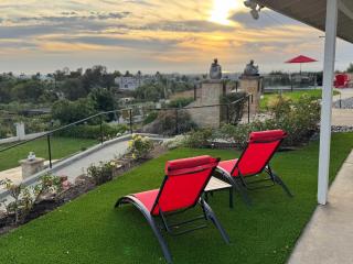 Luxury Oasis Valley Views Gameroom Villa - 2