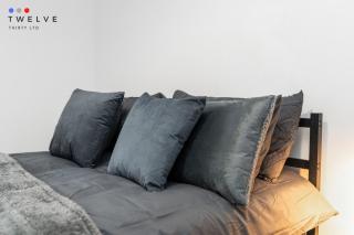 Modern Studio with En-Suite & Kitchenette 2 - Brixton - 2