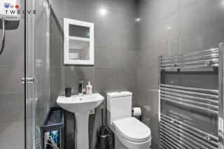Modern Studio with En-Suite & Kitchenette 2 - Brixton - 1
