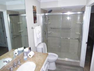 Perfecto Mundo 7, Orlando Area 6BR-2MB-3BR Indoor Pool, Ping Pong, Jacuzzi, Disney - 1
