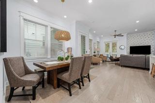 Beachwood Hideaway - 9