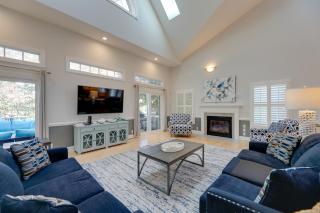 Theater Room and Deck at Massive Salt Pond Home! - 0