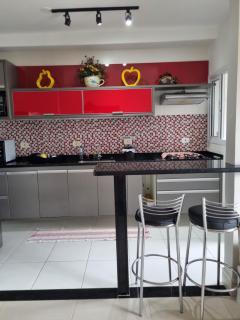 Apto com Piscina no Itagua - 8