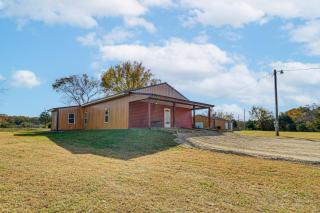 On 17 Acres! Countryside Retreat in Louisburg - 7