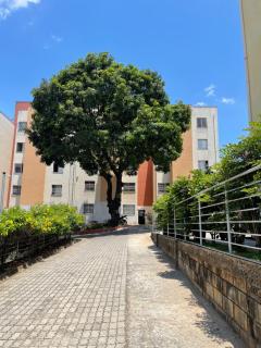 Apartamento mobiliado em ótima localização - 0