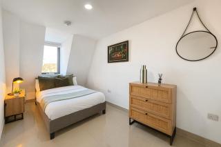 3 Bed - 3 Bath - Sleeps 6 - Arena - Leeds Central - 4