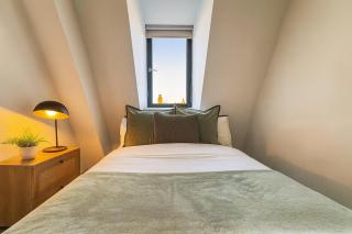 3 Bed - 3 Bath - Sleeps 6 - Arena - Leeds Central - 6