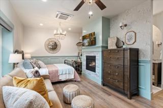 The Nest Room- Newly Built Loft on Main in Midway - 8