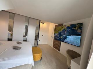 Apartment Anchor Luxury - 2