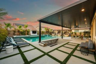 Green Lion - New Spectacular Modern Pool Home - 0