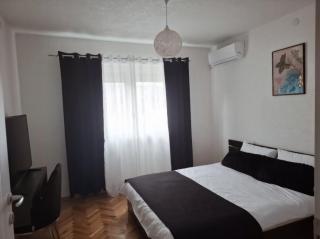 Apartment In Center - 1