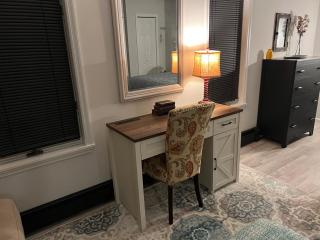 Cozy Studio Apartment - 5