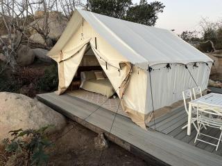 Cozy Mountain View Glamping Tent - 1