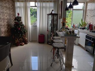 Apartamento, 2 quartos, claro, alto,garagem,piscina todo novinho mobiliado, coração do Fonseca - 2