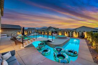 Lazy River Waterslide Gameroom Pool 7br Sleeps 18 - 0