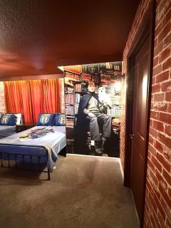New Themed Rooms 5br Near Attractions - 6