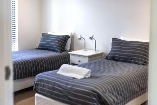 Bimbadeen Unit 3 - Yamba - 2