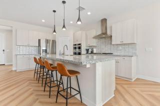 Queen Of The Desert - 7br Pool Home Festivals - 4