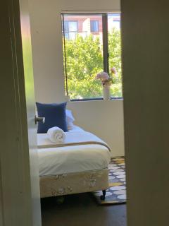 Near Train Cafe-Quiet and Cozy - 4