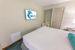 New Honey Moon Suite, 1BR Direct Oceanfront, Pools - 3