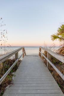 Beachfront Condo - Pool, Tennis Court, View - 7