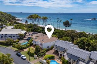 Beachfront Retreat - Ducted Air - Free Wifi - Coffs Harbour - 5